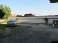 CORTILE » Affittasi ampio appartamento bilocale in piccola palazzina tranquilla e vicino al mare (Rif. 01)